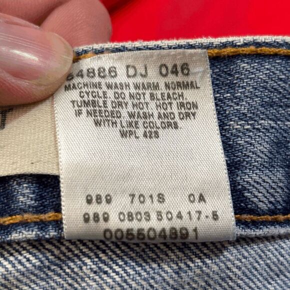 Vintage Levis Jeans Mens 33x32 Act(32x31) Blue 550 Relaxed Straight Denim Y2K - Picture 8 of 8